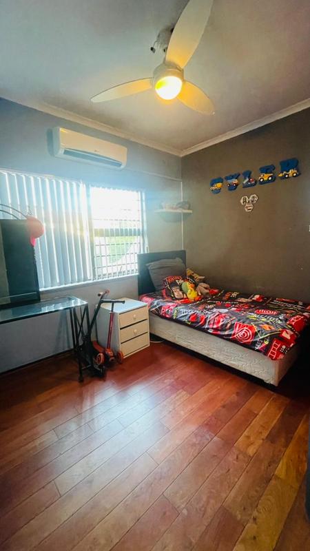 To Let 4 Bedroom Property for Rent in Morgenster Western Cape